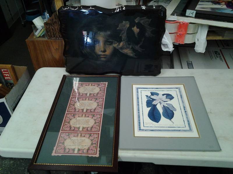 lot 16 image: 3-Pictures