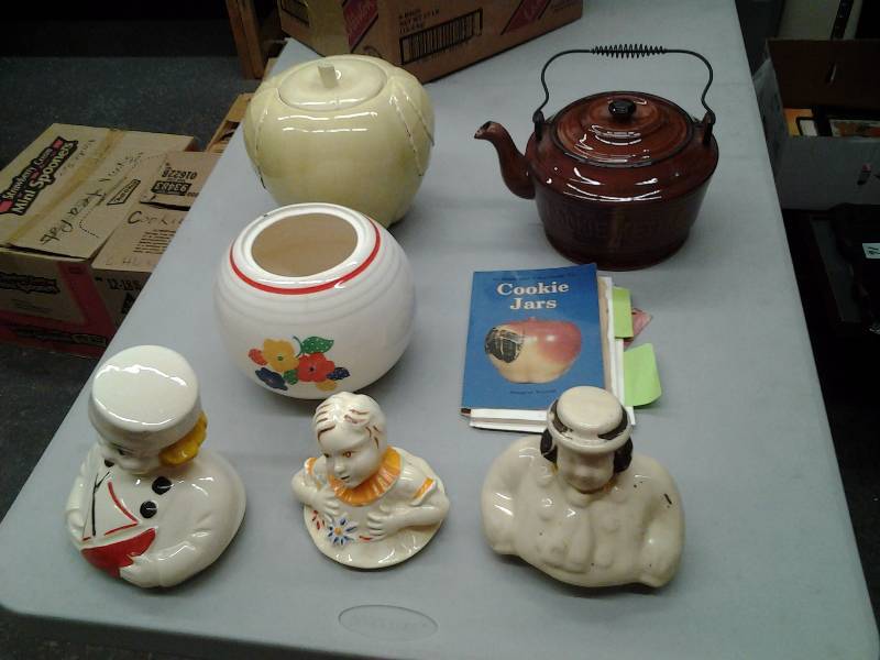 lot 45 image: 3-Cookie Jars, 3-Figure Lids, 1-Cookie Jar Collector Book