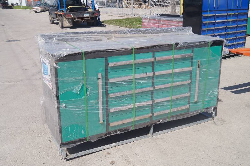 Green Steel Workbench