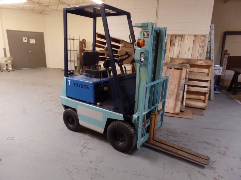 Forklift