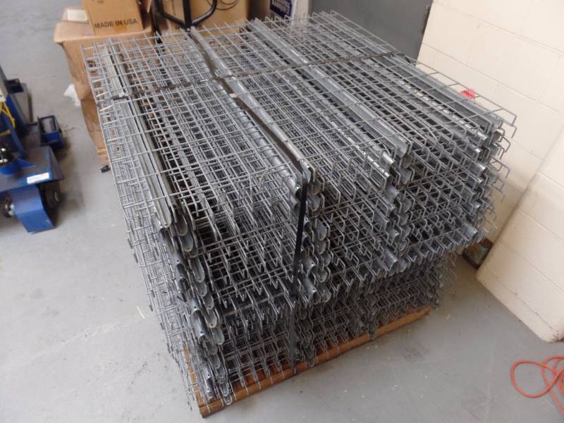 Wire Grid Decking