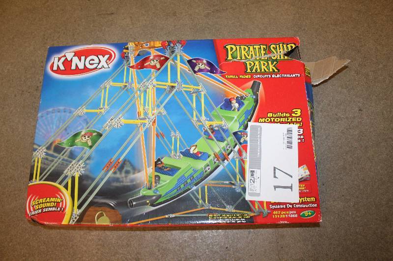 lot 17 image: KNex Pirate Ship Park
