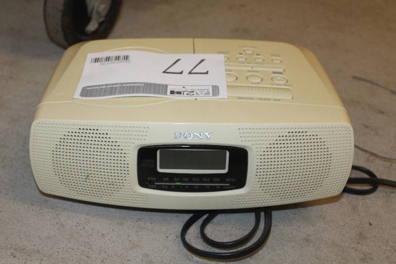 lot 77 image: Sony AMFM Clock Radio