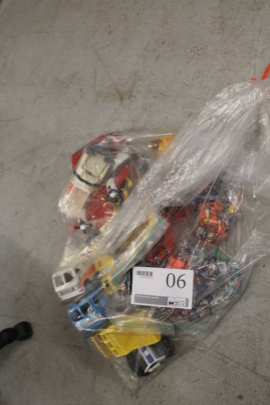 lot 90 image: Bag Lot of Toy Cars & Trucks