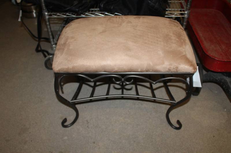lot 144 image: Padded Wrought Iron Settee