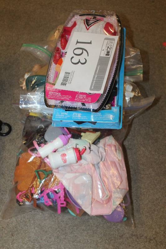 lot 163 image: Lot of Baby Toys