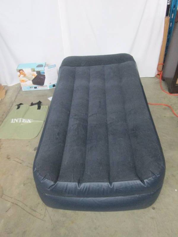Intex Pillow-Rest Twin Airbed