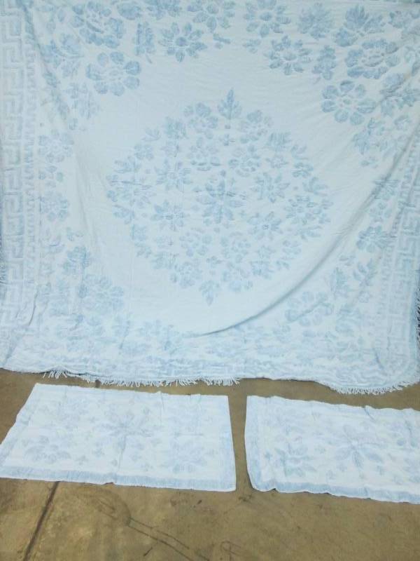 Sabrina Chenille Bedspread Set - King
