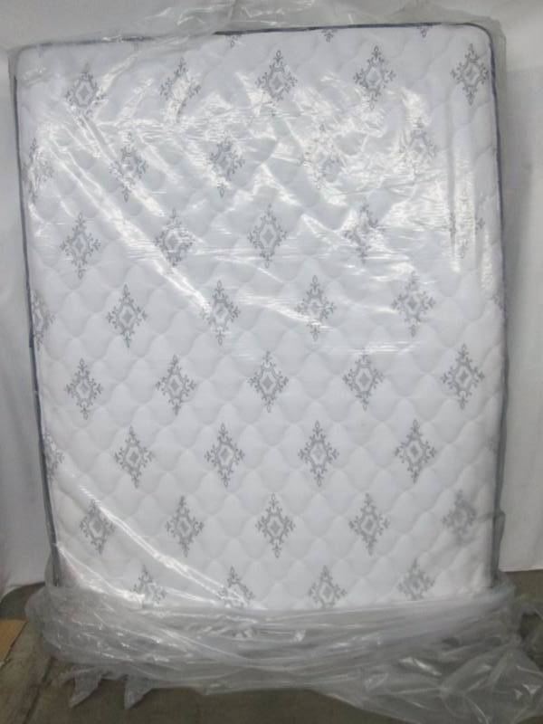 Serta Lake Winds Perfect Sleeper Firm Mattress - Queen