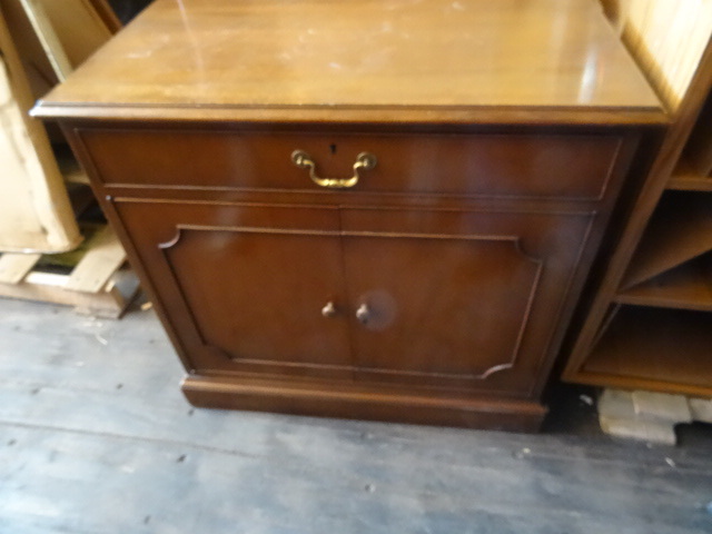 Wood Chest