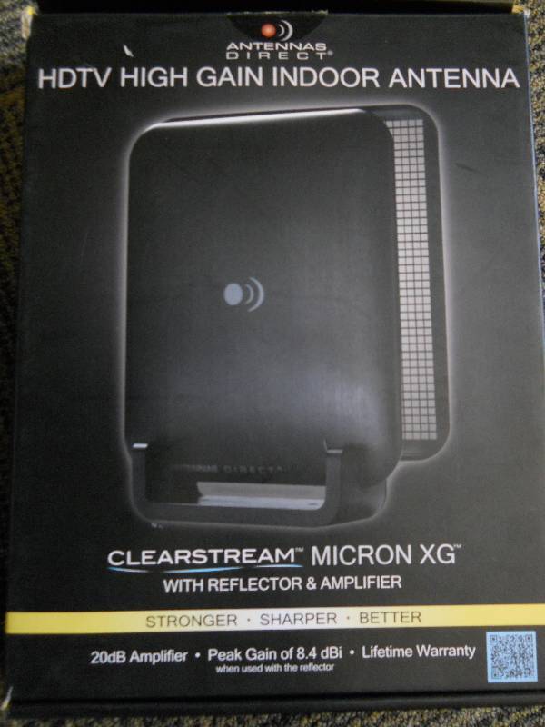 lot 12 image: Antennas Direct HDTV High Gain INDOOR Antenna