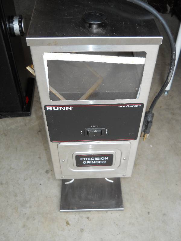 lot 32 image: BUNN Commercial Precision Coffee Grinder  untested  please inspect  G9 Series
