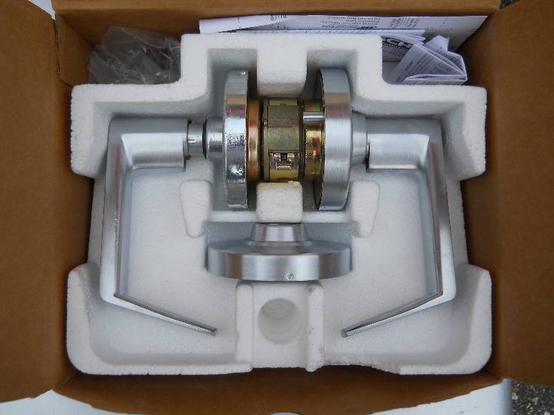 lot 40 image: SCHLAGE Door Handle  Please inspect