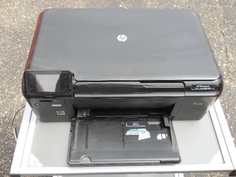 lot 44 image: HP Printer Photosmart, Wireless, Working with cords