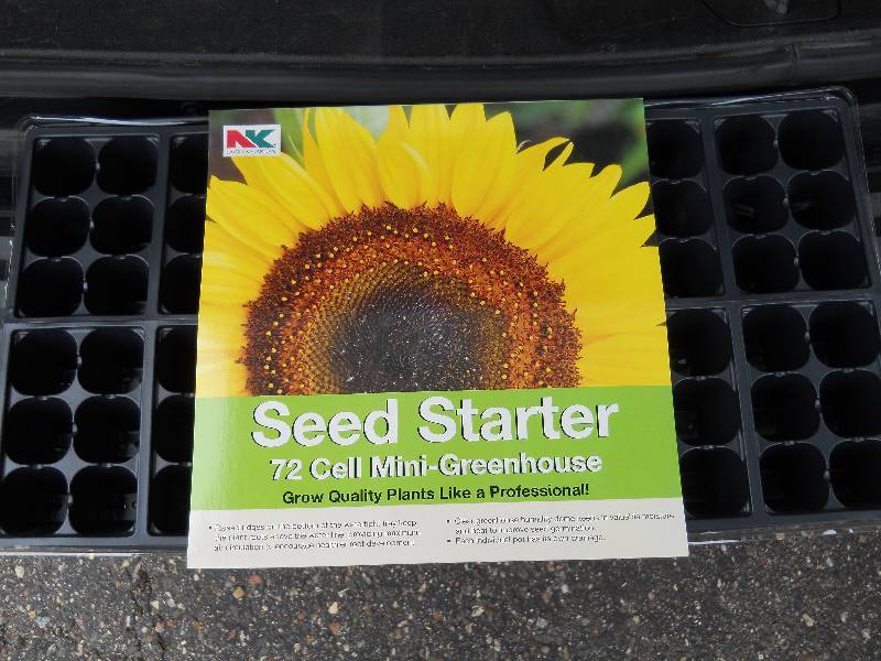 lot 52 image: Seed Starter 72 cell Mini Greenhouse for plants  Looks new