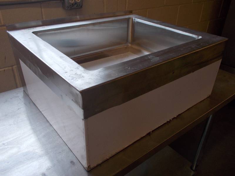 lot 306 image: Commercial Sink