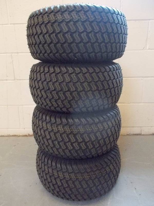 lot 315 image: Turf Tires
