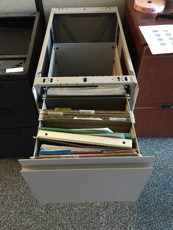 lot 83 image: Heavy Duty Under Counter Filing Cabinet