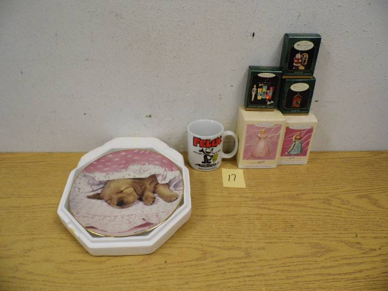 Barbie - Felix The Cat - Golden Retriever Plate