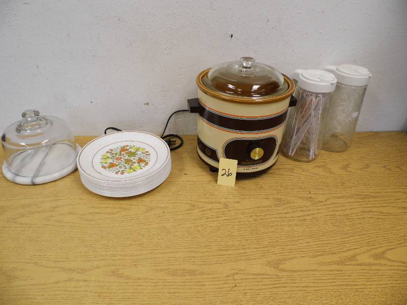 Crockpot & Dishes
