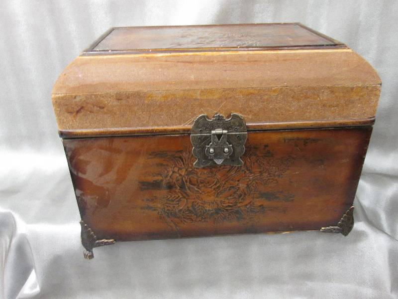 Small wooden trunk 12x 16 12 inche...