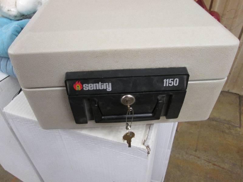 Sentry 1150 LockBox...