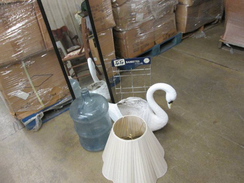 Mixed lot 4 ft mirror, swan plante...