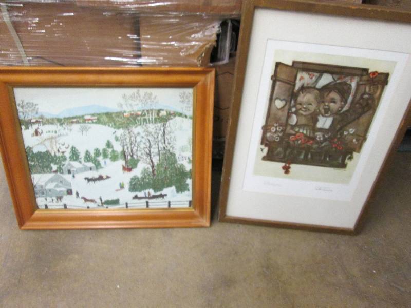 Lot of 2 wall art...