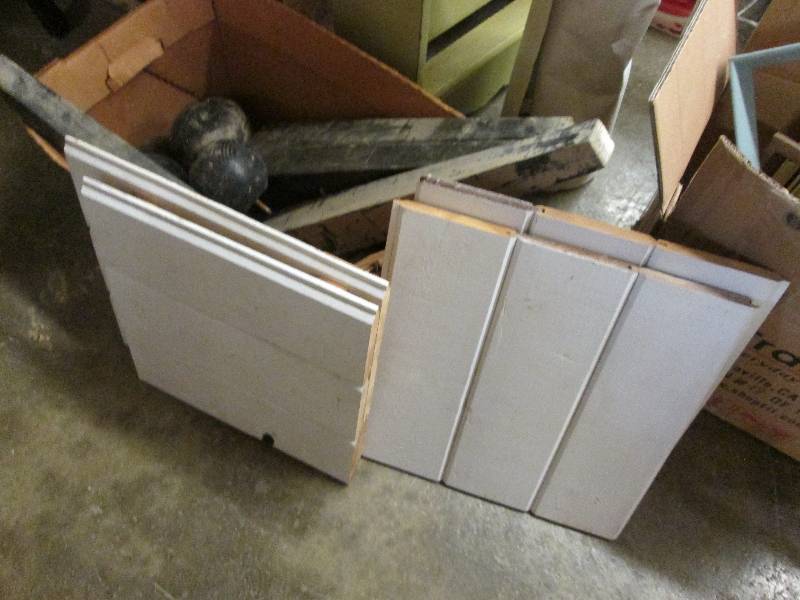 Lot of misc tongue and groove board...