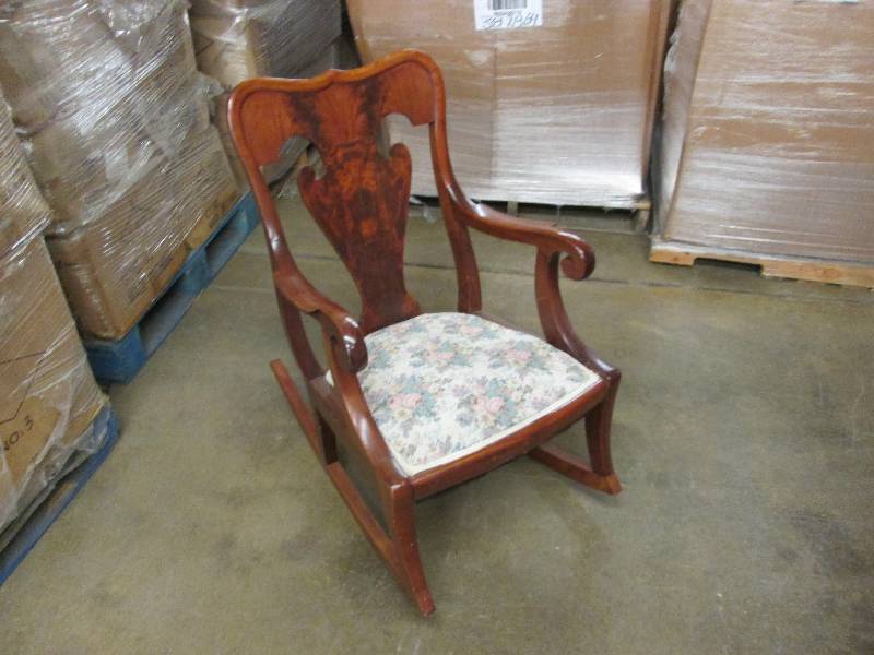 Beautiful wooden upholstered vintag...