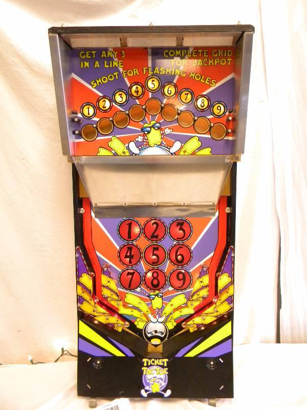 lot 232 image: Pinball Light