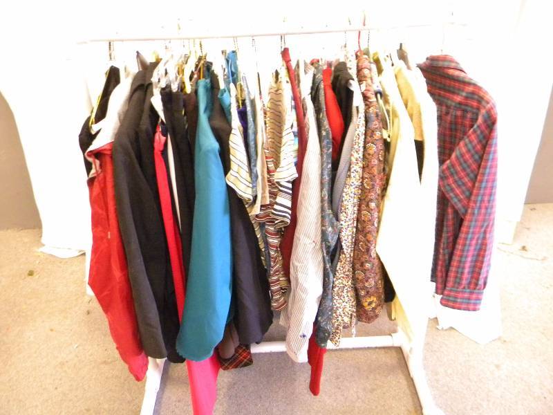 lot 281 image: Vintage Clothing