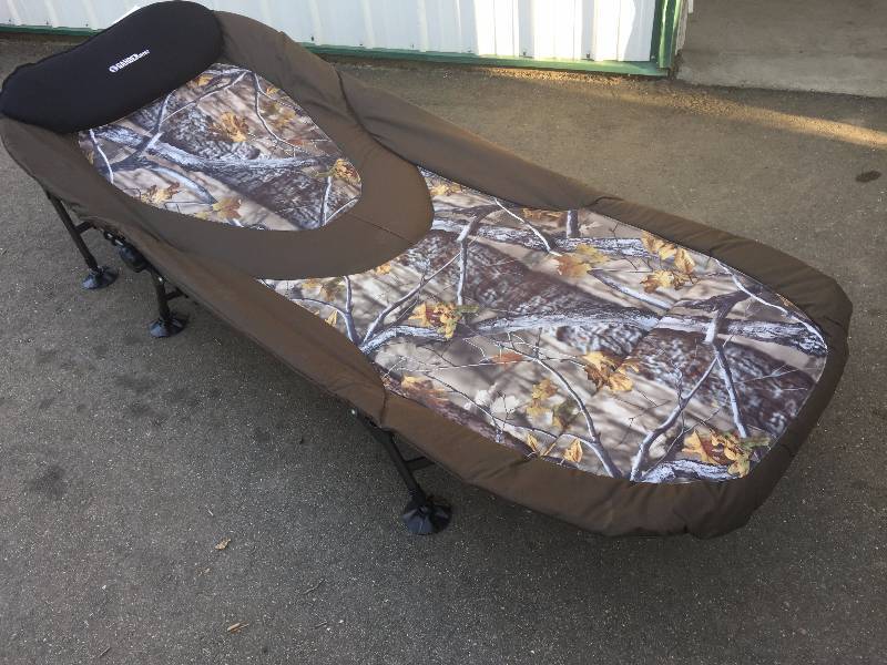 lot 14 image: Gander MTN Adjustable Padded Cot