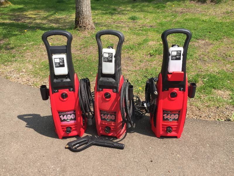 lot 35 image: Lot of Pressure Washers