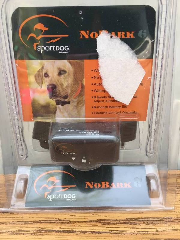 lot 37 image: Sport Dog No Bark Collar