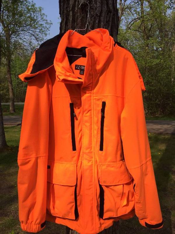 lot 53 image: Guide Series Blaze Orange Jacket
