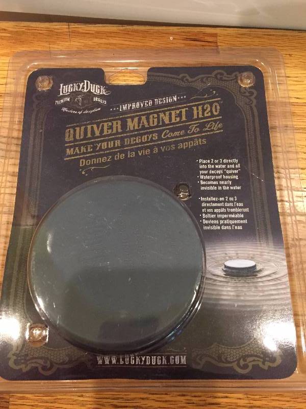 lot 101 image: Lucky Duck Quiver Magnet H2o