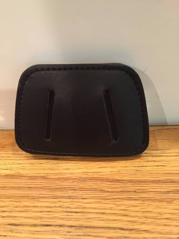 lot 103 image: Clip Holster