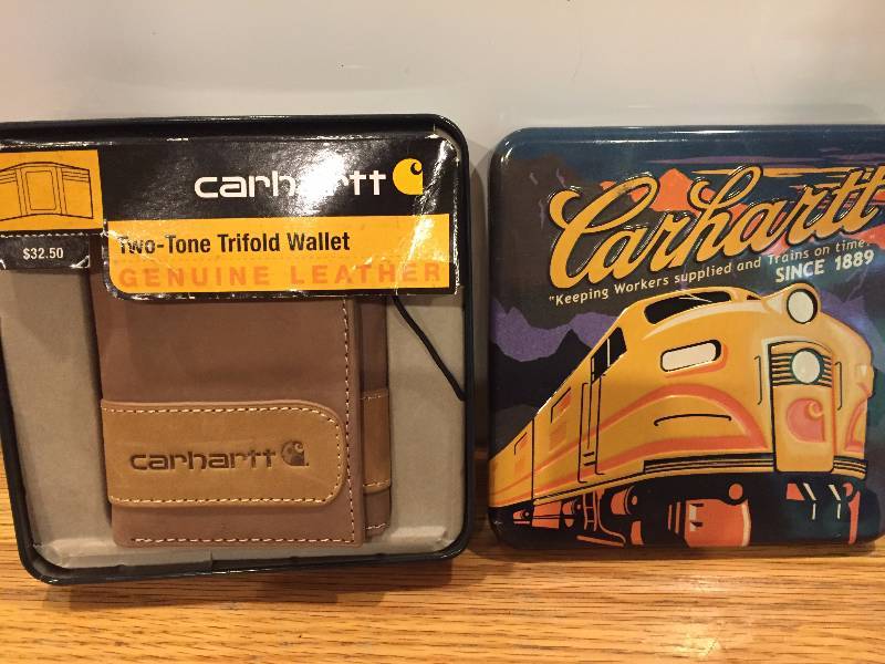 lot 121 image: Carhartt Trifold Wallet