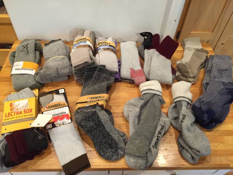 lot 123 image: Lot of Warm Weather Socks