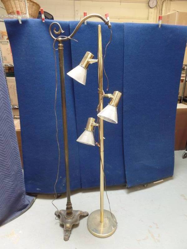 lot 649 image: Lamps