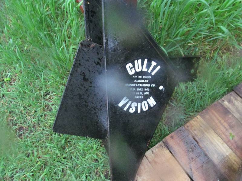 lot 15 image: Culti vision Mirror for Cultivator