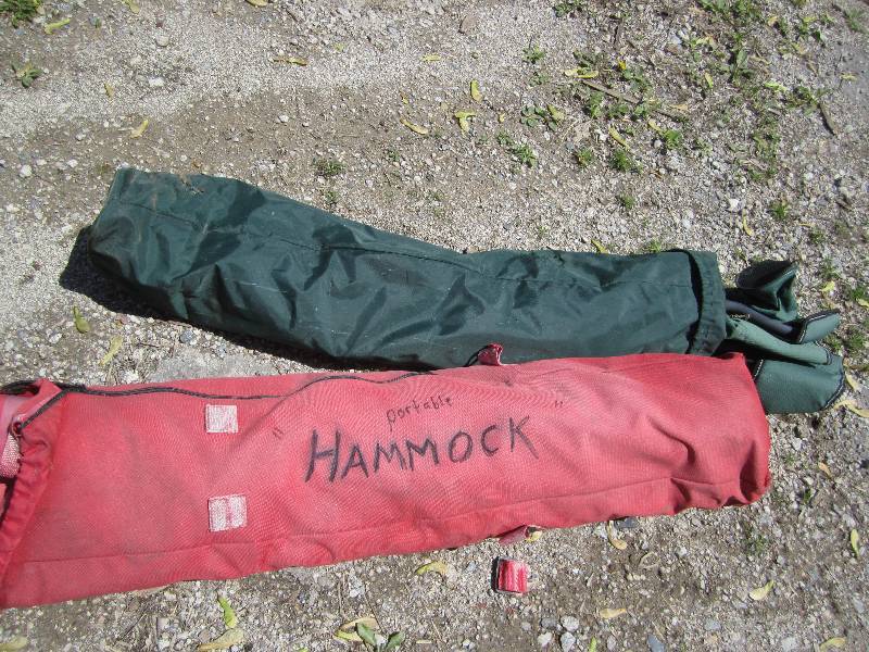 lot 42 image: Portable folding hammock and lawn c...