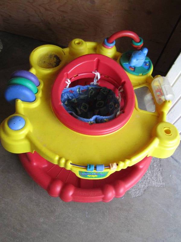 lot 182 image: super saucer for babies...