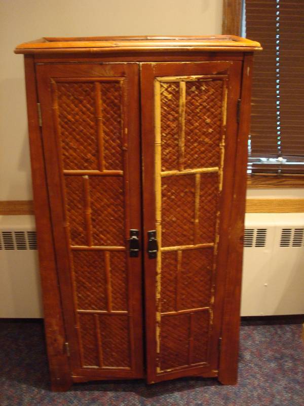 lot 17 image: Shelf Cabinet, Used, Has Wear