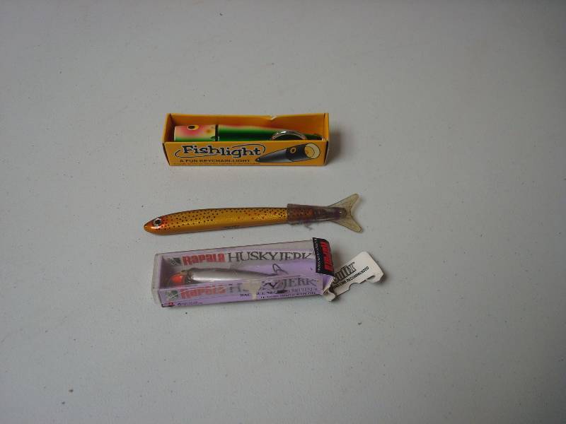 lot 44 image: Fishing Lure, Pen And Flashlight