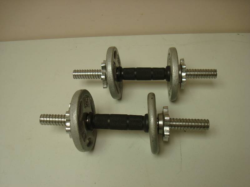 lot 78 image: Pair Of Metal Hand Weights