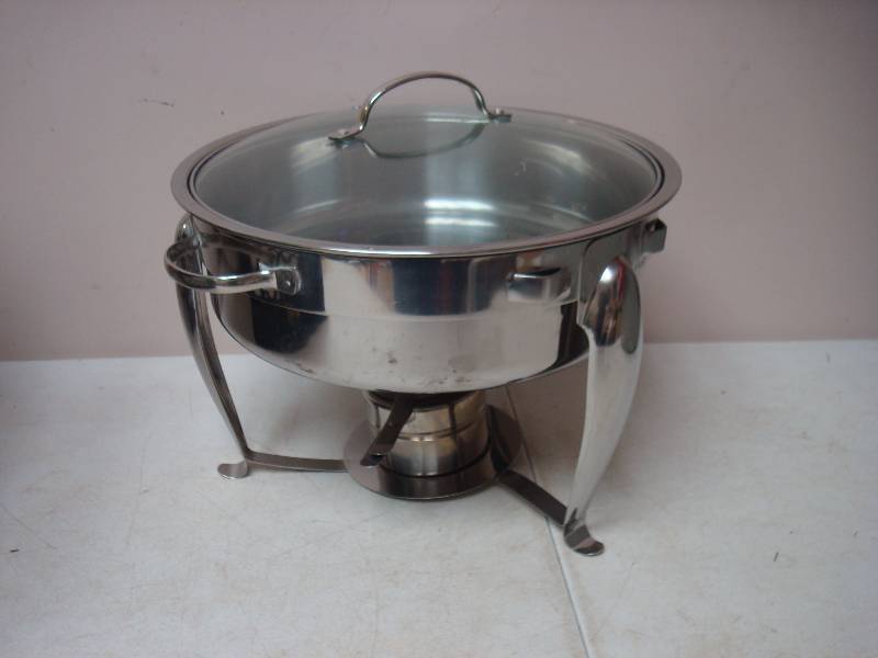 lot 112 image: Warming Pan With Cover