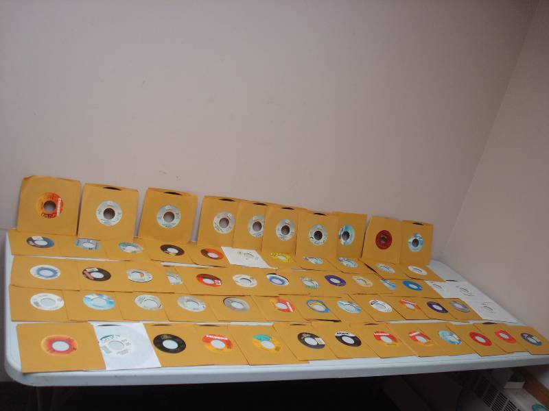 lot 119 image: Lot Of 60 -  7 Vinyl LP 45 Records, Used, Some Show Wear, Air Supply, See Pics For Titles