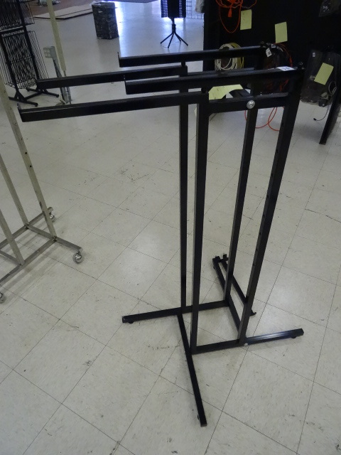Clothing Fixture